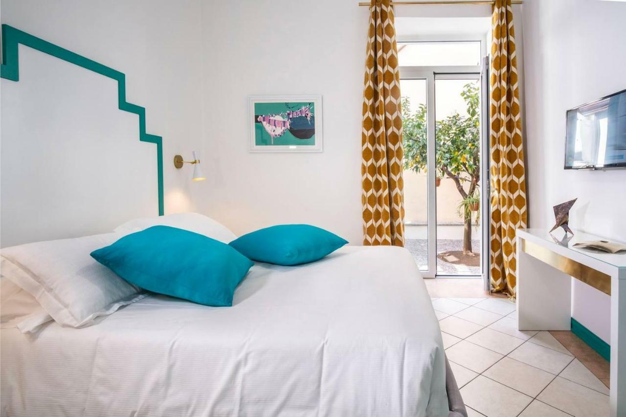 Maison M. - Luxury Apartment In Piazza Tasso Сорренто Екстер'єр фото