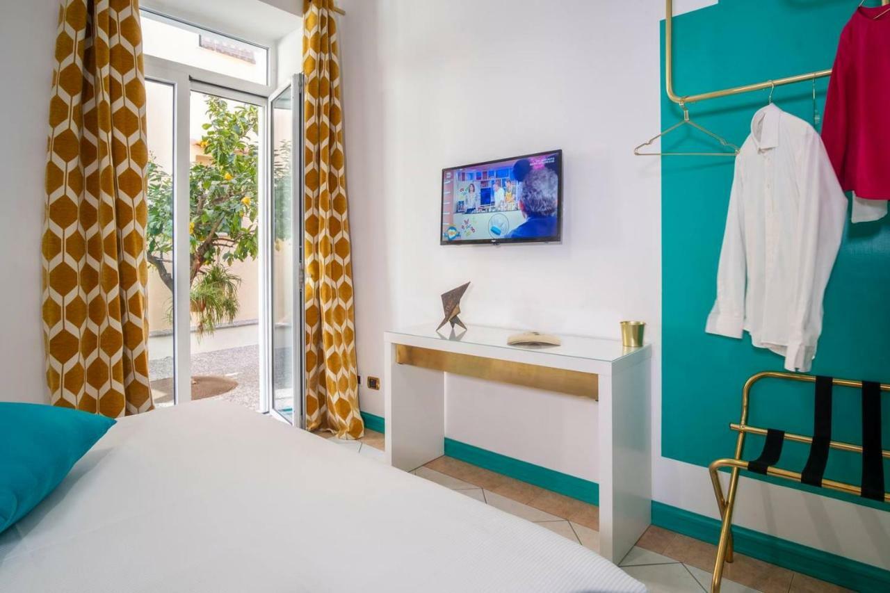Maison M. - Luxury Apartment In Piazza Tasso Сорренто Екстер'єр фото